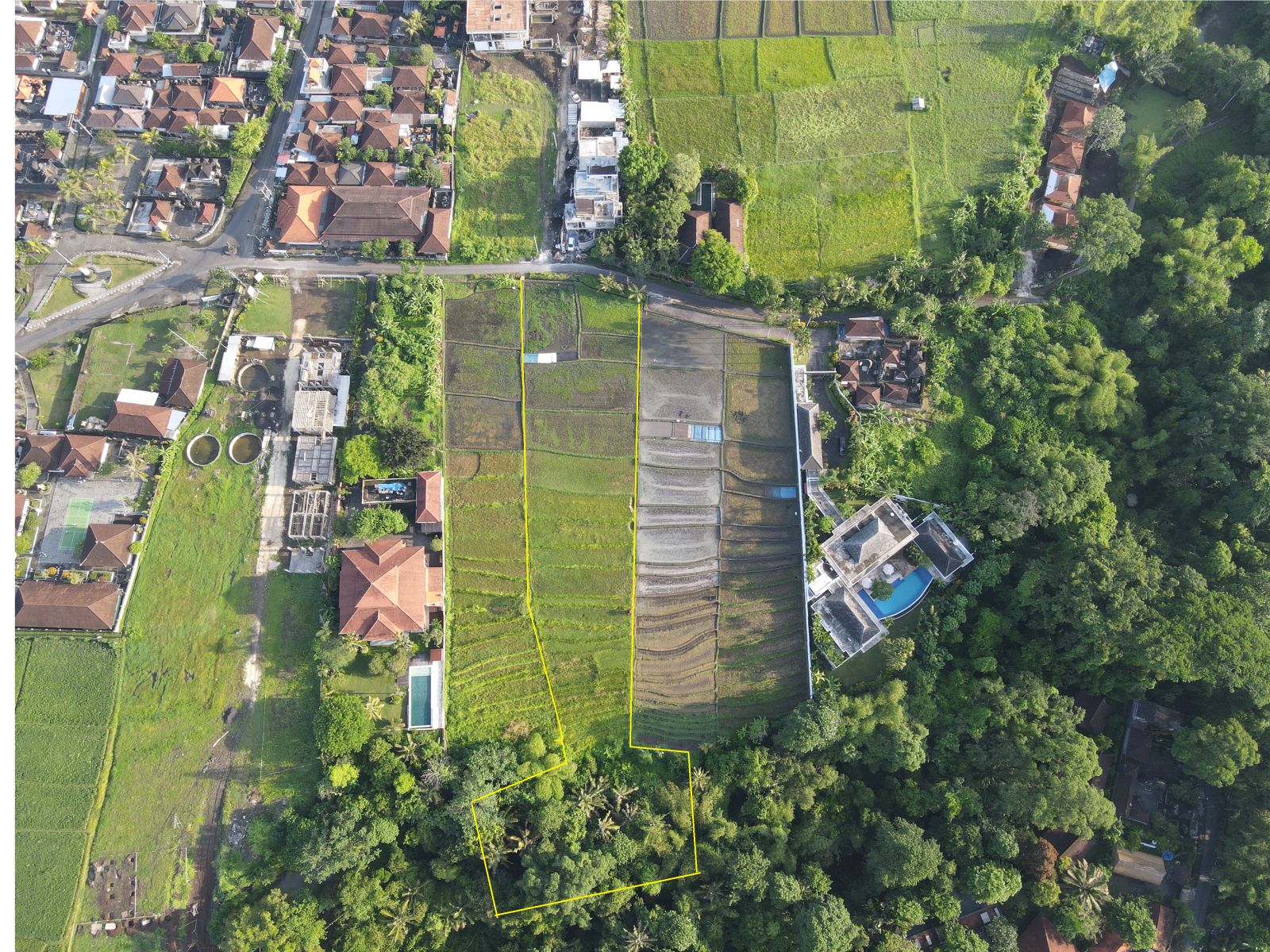 PRIME LAND WITH NATURAL VIEWS
